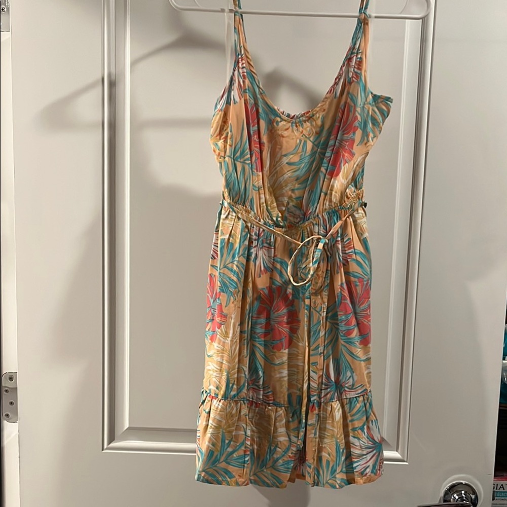 Hurley Tropical Floral Print Dress small